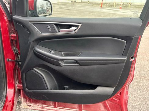 Certified 2024 Ford Edge SEL w/ Convenience Package image 24