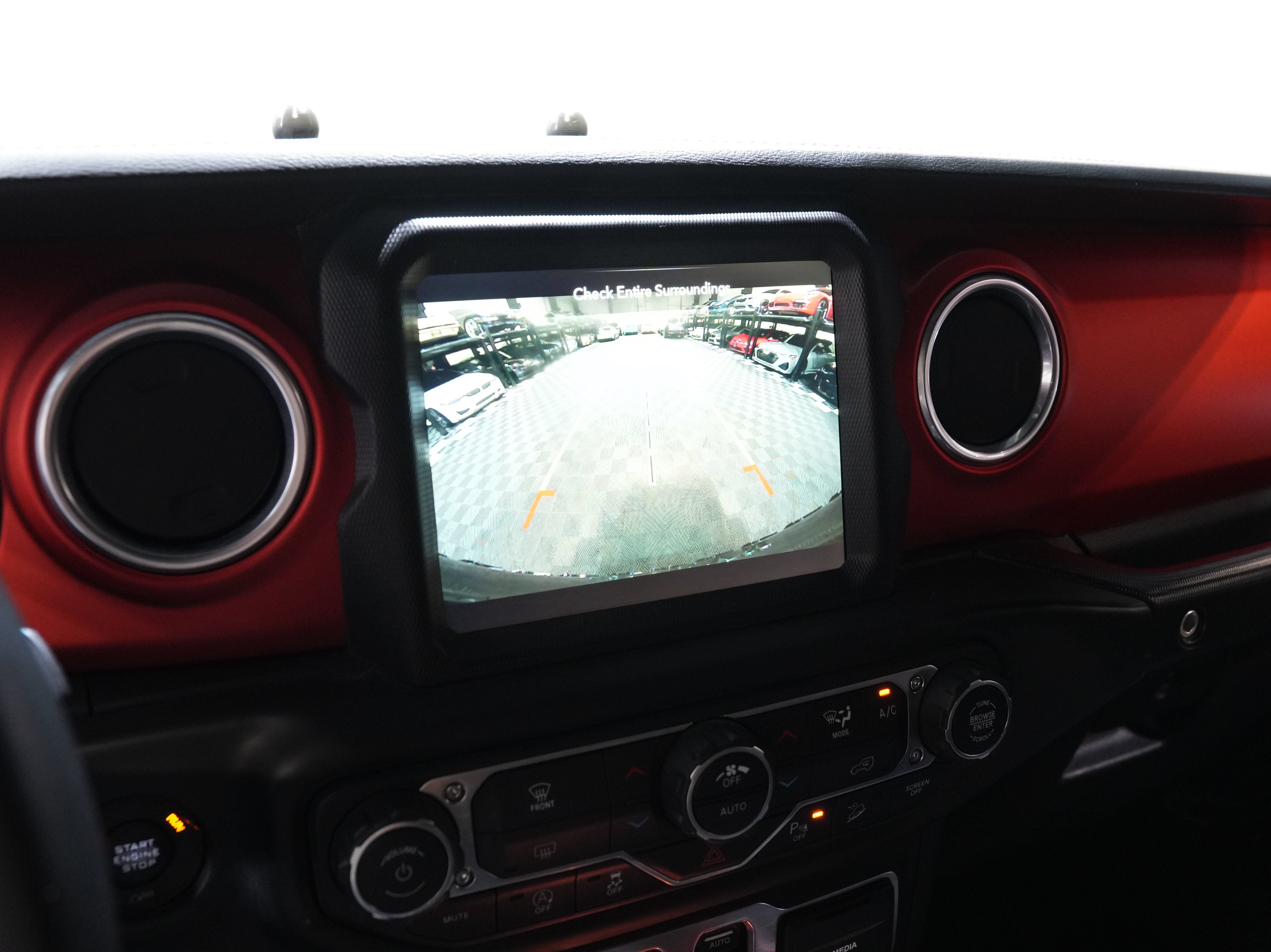 Used 2018 Jeep Wrangler Rubicon AWD/4WD image 41