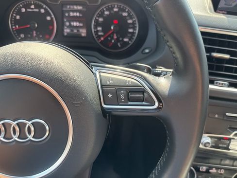 Used 2018 Audi Q3 2.0T Premium Plus w/ Premium Plus Package image 23