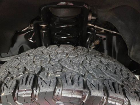 Used 2019 Ford F250 Limited w/ FX4 Off-Road Package image 90