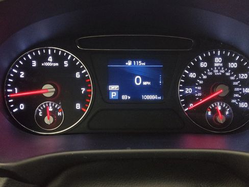 Used 2019 Kia Sorento AWD w/ LX Convenience Package image 23