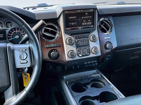 Used 2015 Ford F350 Lariat w/ Lariat Ultimate Package image 9