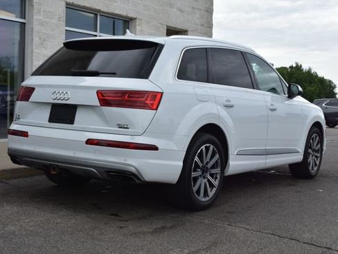 Used 2018 Audi Q7 3.0T Prestige w/ Prestige Package AWD/4WD image 17