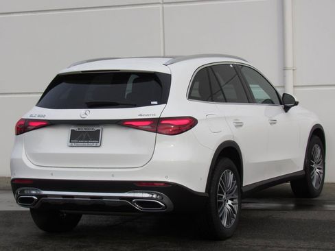 New 2026 Mercedes-Benz GLC 300 4MATIC image 6