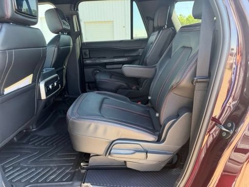 Used 2024 Ford Expedition Max Limited AWD/4WD image 10