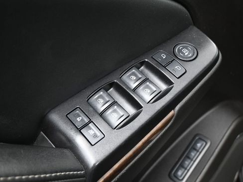 Used 2016 Chevrolet Tahoe LT image 30