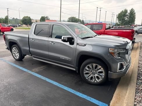 Used 2020 GMC Sierra 1500 Denali w/ Denali Ultimate Package AWD/4WD image 9