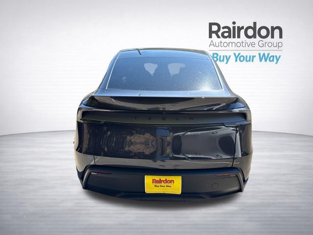 Used 2026 Tesla Model Y 2WD image 6