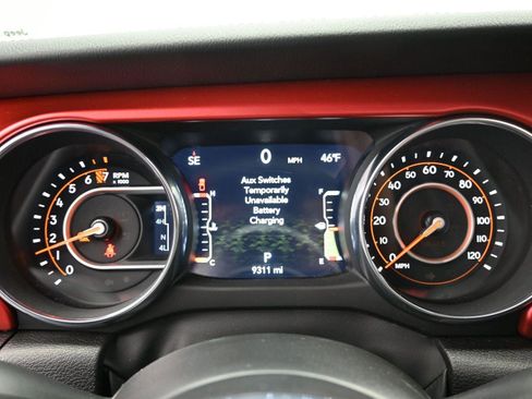Used 2023 Jeep Gladiator Rubicon w/ LED Lighting Group image 22