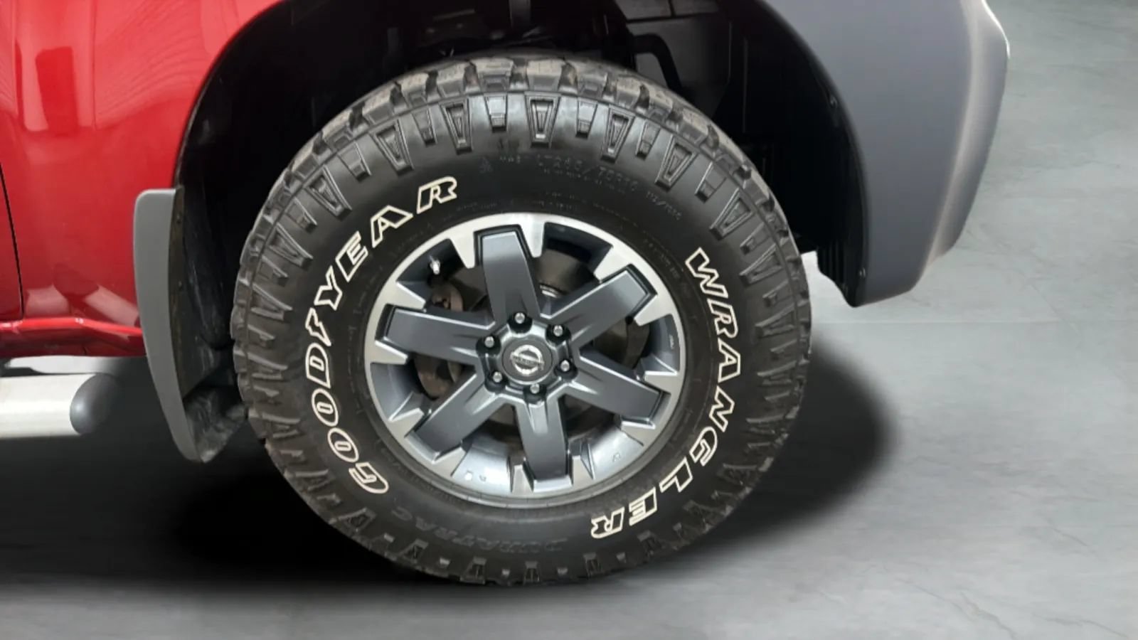 Used 2015 Nissan Xterra PRO-4X w/ Nevada Tow Package AWD/4WD image 25