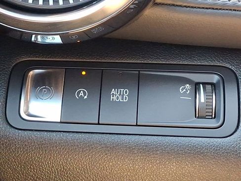 Used 2025 Chevrolet Equinox LT FWD image 26