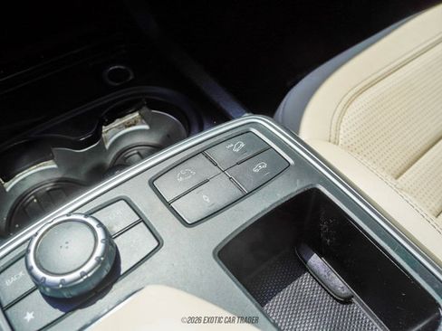 Used 2015 Mercedes-Benz ML 63 AMG 4MATIC image 43