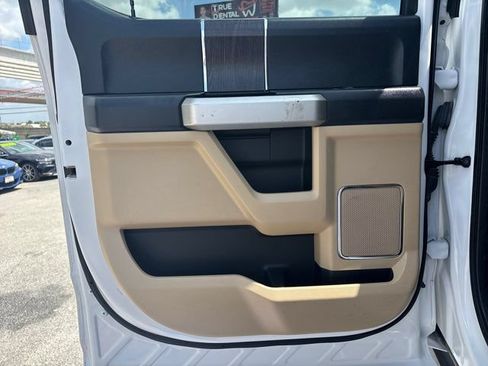 Used 2020 Ford F250 Lariat w/ Lariat Ultimate Package AWD/4WD image 24