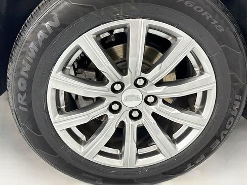 Used 2019 Cadillac XT4 Premium Luxury FWD image 32
