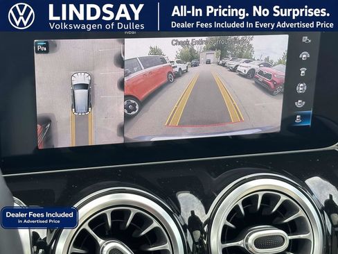 Used 2021 Mercedes-Benz GLB 250 4MATIC image 17