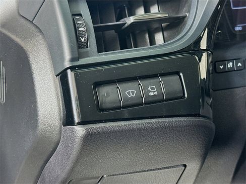 Used 2025 Lexus ES 350 Ultra Luxury image 12