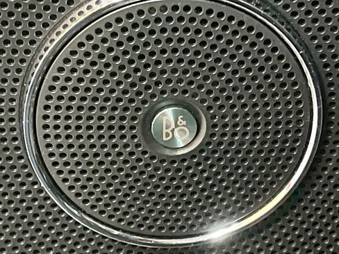 Used 2021 Ford Expedition Limited image 19