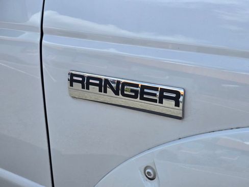 Used 2011 Ford Ranger Sport AWD/4WD image 2