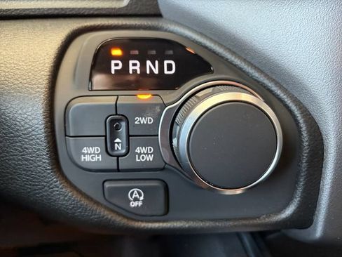 New 2026 RAM 1500 Express AWD/4WD image 21
