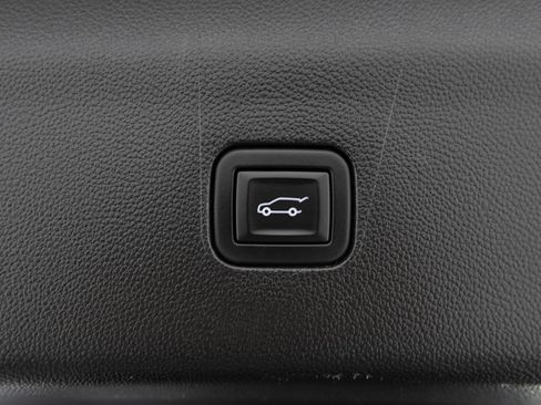 Used 2023 Buick Enclave Essence w/ Experience Buick Package AWD/4WD image 41