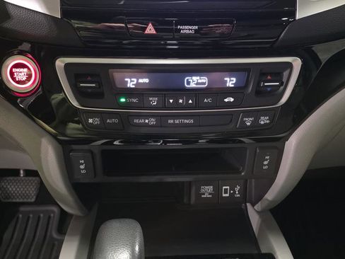 Used 2017 Honda Ridgeline RTL-E image 20