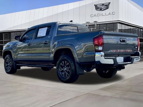 Used 2021 Toyota Tacoma SR5 RWD image 5