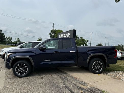 Used 2023 Toyota Tundra Limited AWD/4WD image 2