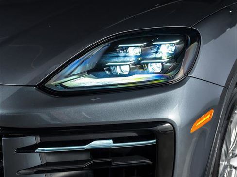 New 2026 Porsche Cayenne Coupe image 12