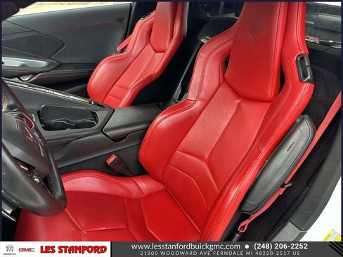 Used 2021 Chevrolet Corvette Stingray Coupe w/ Z51 Performance Package RWD image 23