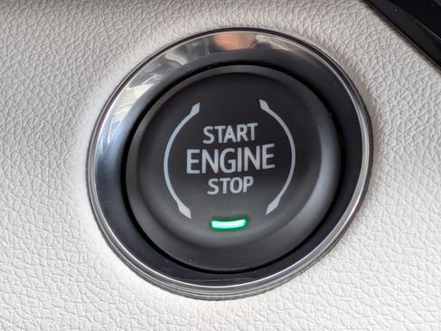 New 2026 Buick Enclave Avenir w/ Super Cruise Package FWD image 35