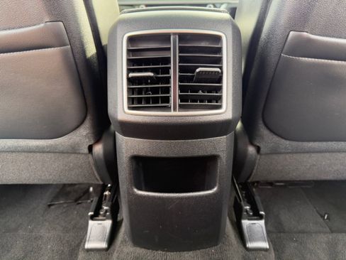 Used 2025 Kia Sportage X-Line w/ Premium Package image 33