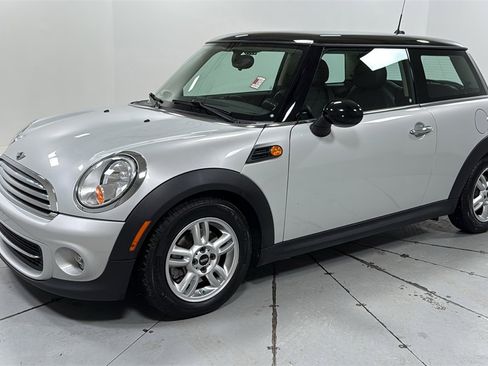 Used 2012 MINI Cooper Hardtop image 1