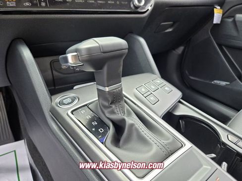New 2026 Kia Sportage SX AWD/4WD image 12