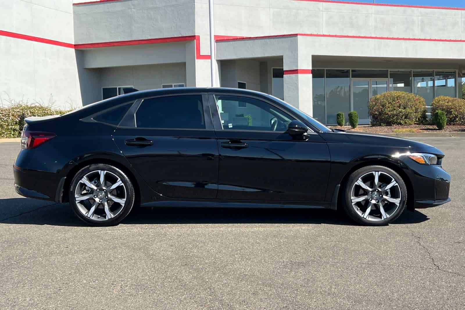 Used 2026 Honda Civic Sport Touring image 6