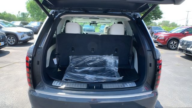 Certified 2026 Hyundai Palisade Calligraphy AWD/4WD image 27