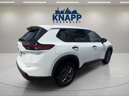 Used 2024 Nissan Rogue S FWD image 5