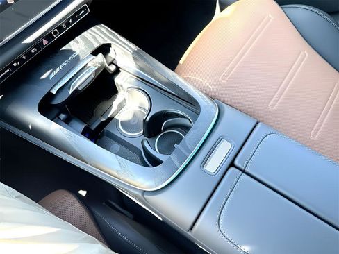 New 2026 Mercedes-Benz E 53 AMG e 4MATIC Sedan image 21