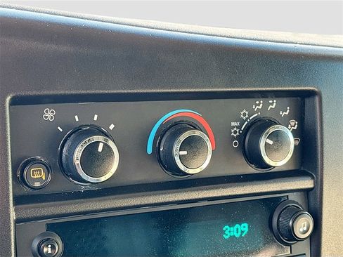 Used 2022 GMC Savana 2500 w/ Driver Convenience Package image 14