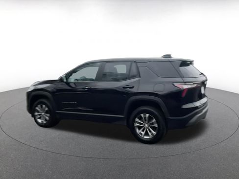 Used 2025 Chevrolet Equinox LT image 10