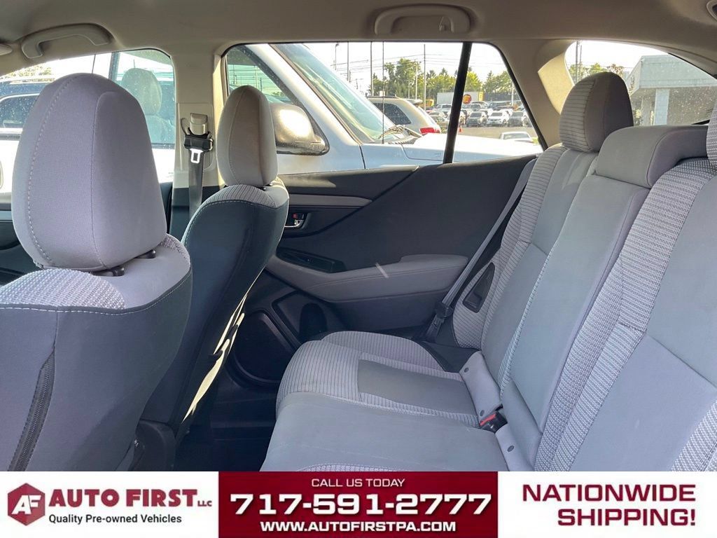 Used 2022 Subaru Outback Premium AWD/4WD image 11