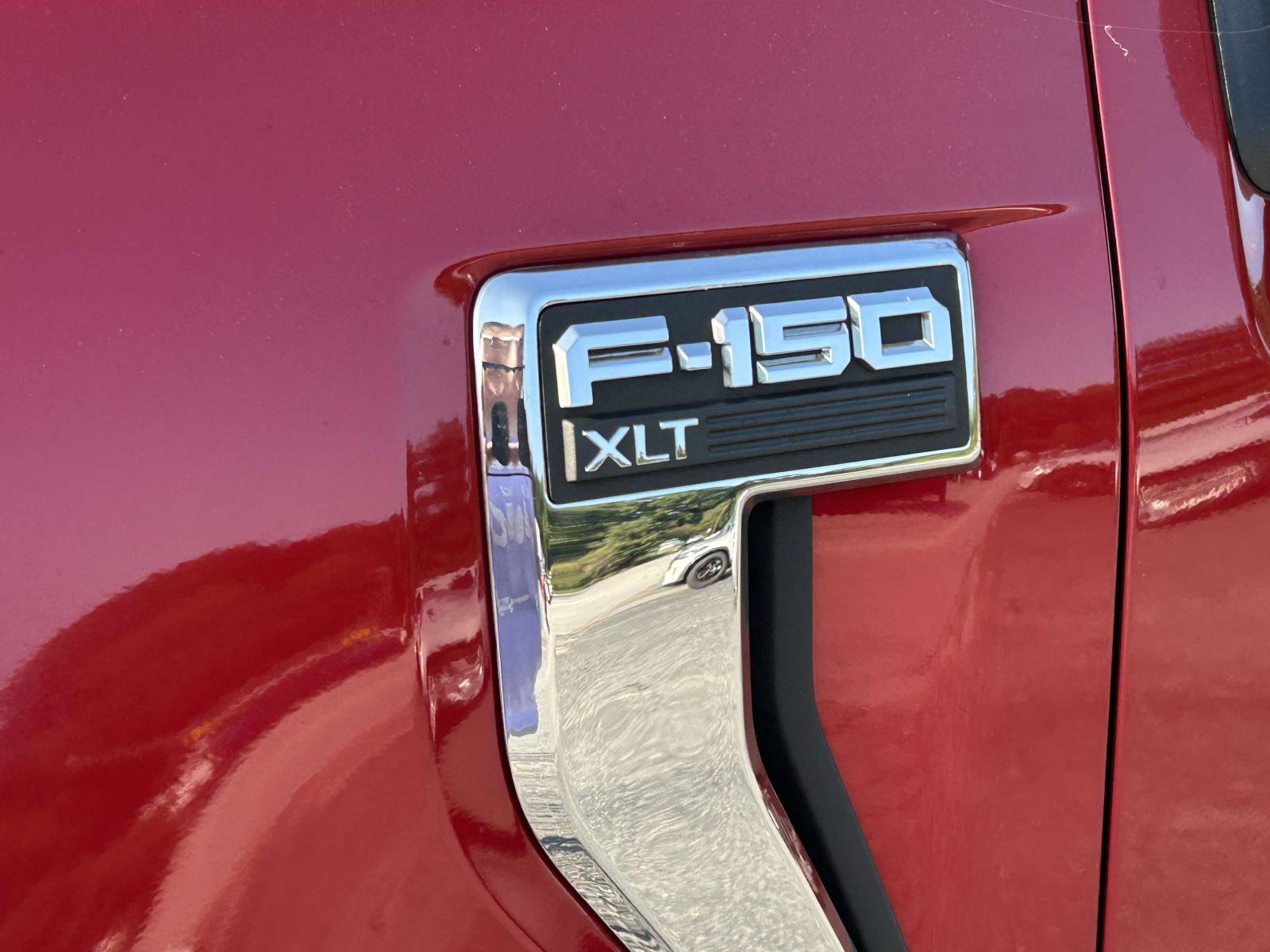Used 2021 Ford F150 XLT w/ Equipment Group 302A High AWD/4WD image 9