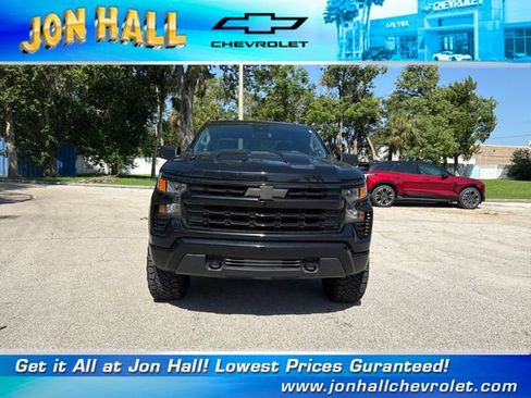 Used 2023 Chevrolet Silverado 1500 Custom Trail Boss w/ Midnight Edition AWD/4WD image 12