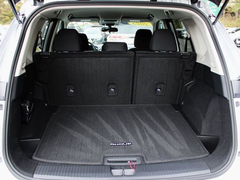 Certified 2025 Nissan Rogue S image 20