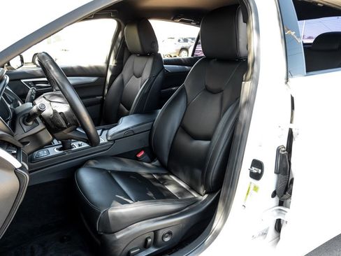 Used 2022 Cadillac CT5 Luxury image 39