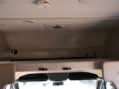 Used 2022 Mercedes-Benz Sprinter 3500 image 21