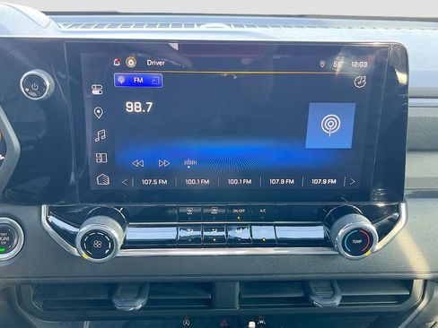 Used 2024 Chevrolet Colorado Trail Boss w/ Technology Package image 15