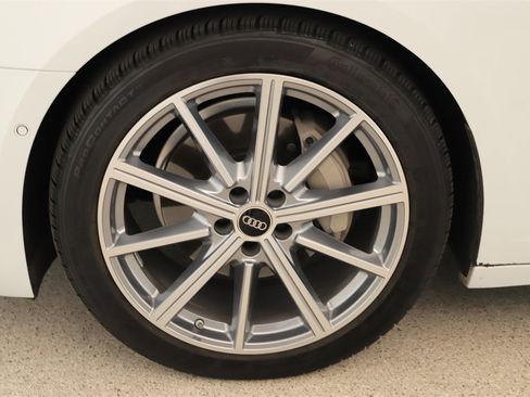 Certified 2025 Audi A6 Premium Plus w/ Premium Plus Package image 33