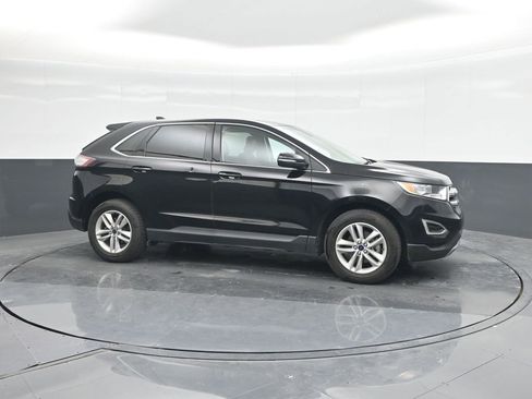 Certified 2017 Ford Edge SEL w/ Equipment Group 201A image 11