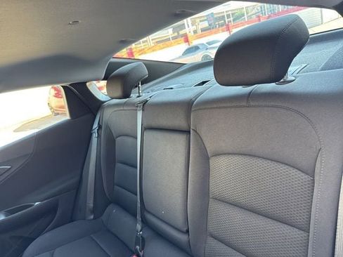 Used 2025 Chevrolet Malibu LT FWD image 21