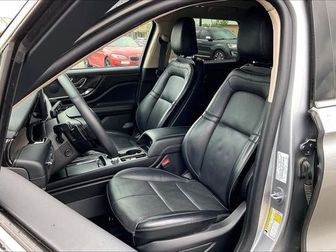 Used 2024 Lincoln Corsair Grand Touring w/ Equipment Group 301A image 8